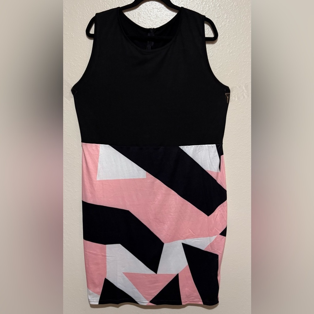 Black & Pink Geometric Sheath Dress | Modern Color Block Etuikleid Plus Size 3XL - Picture 2 of 5
